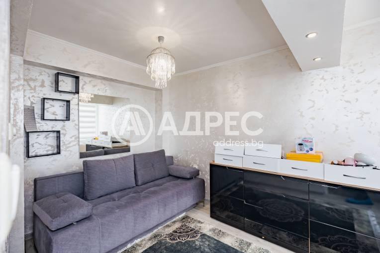 Тристаен апартамент, Варна, Колхозен пазар, 687405, Снимка 4