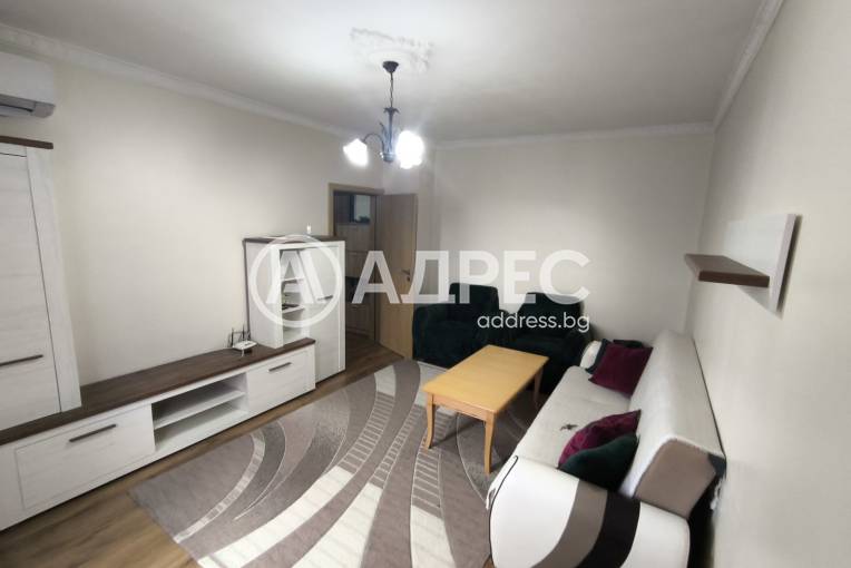 Двустаен апартамент, Разград, Орел, 692405, Снимка 1