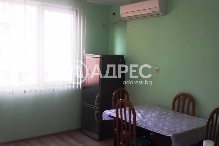 Гарсониера, Благоевград, Запад, 693405, Снимка 2