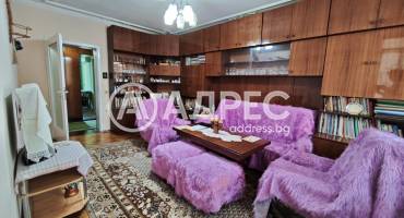 Многостаен апартамент, Шумен, Математическа гимназия, 700405, Снимка 1