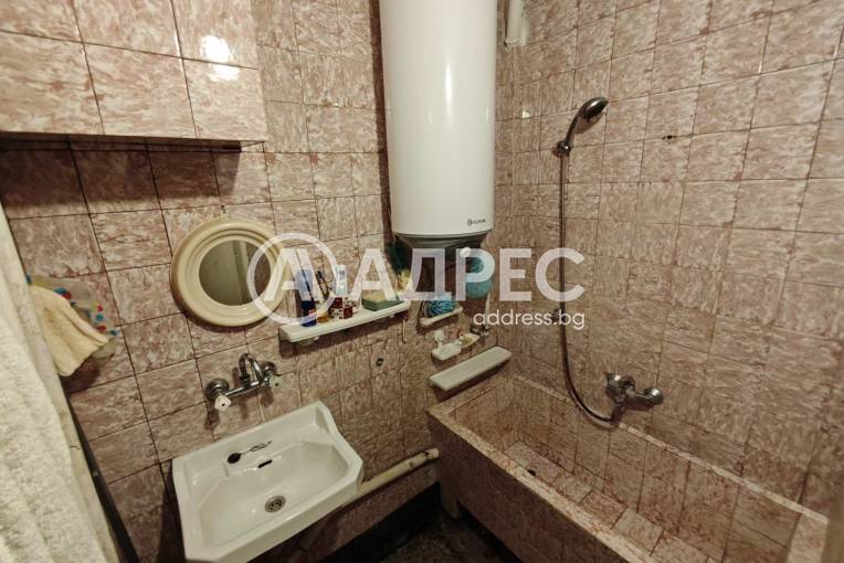 Многостаен апартамент, Шумен, Математическа гимназия, 700405, Снимка 14