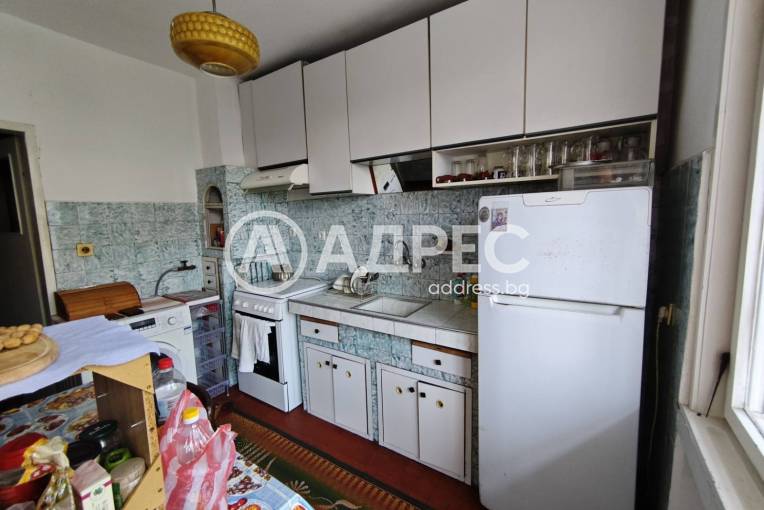 Многостаен апартамент, Шумен, Математическа гимназия, 700405, Снимка 16