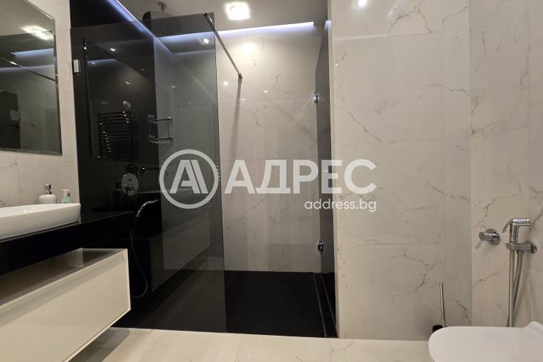 Тристаен апартамент, София, Лозенец, 689406, Снимка 11
