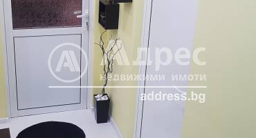 Тристаен апартамент, Шумен, Боян Българанов 1, 482407, Снимка 11