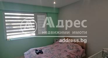 Тристаен апартамент, Шумен, Боян Българанов 1, 482407, Снимка 19