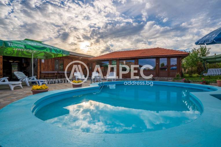 Къща/Вила, Ловец, 628407, Снимка 1