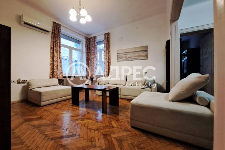 Тристаен апартамент, София, Оборище, 686408, Снимка 2