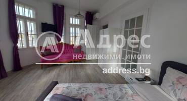 Двустаен апартамент, Варна, Център, 500409