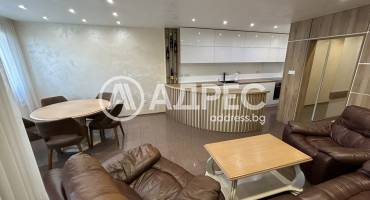 Тристаен апартамент, Бургас, Център, 661409, Снимка 1