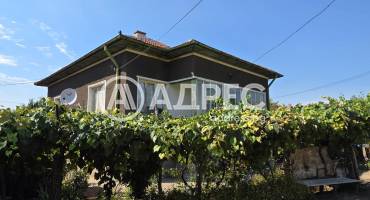 Къща/Вила, Покрайна, 664409, Снимка 1