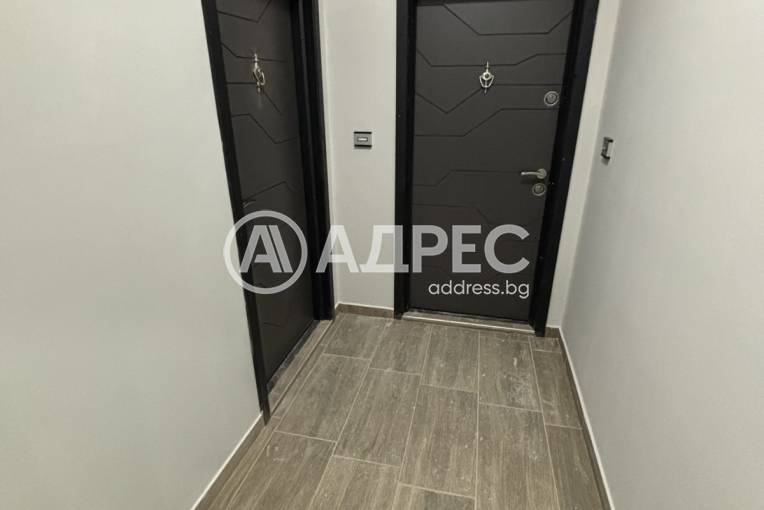 Тристаен апартамент, Велико Търново, Колю Фичето, 685409, Снимка 2