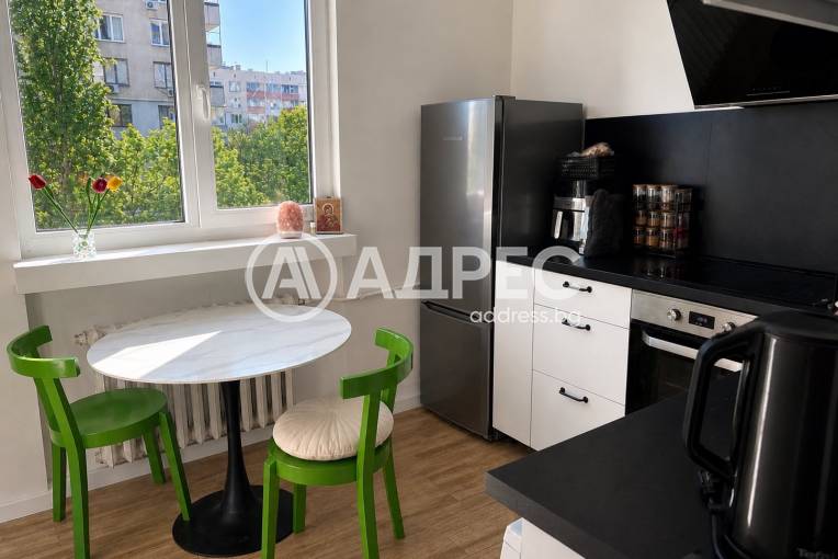 Тристаен апартамент, София, Стрелбище, 694410, Снимка 3