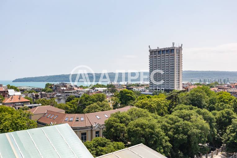 Многостаен апартамент, Варна, Център, 657411, Снимка 1