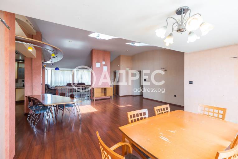 Многостаен апартамент, Варна, Център, 657411, Снимка 8