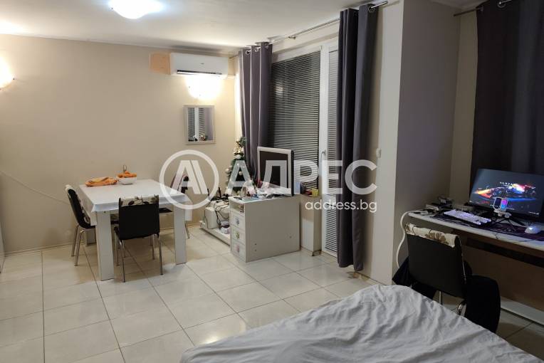 Тристаен апартамент, Варна, Лятно кино Тракия, 678412, Снимка 2