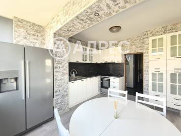 Тристаен апартамент, Русе, Център, 680412, Снимка 1