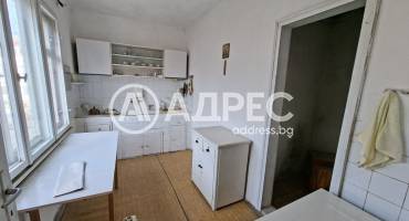 Тристаен апартамент, Хасково, Училищни, 683412, Снимка 3