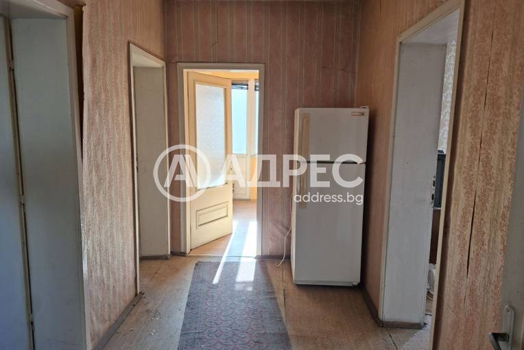 Тристаен апартамент, Хасково, Училищни, 683412, Снимка 10