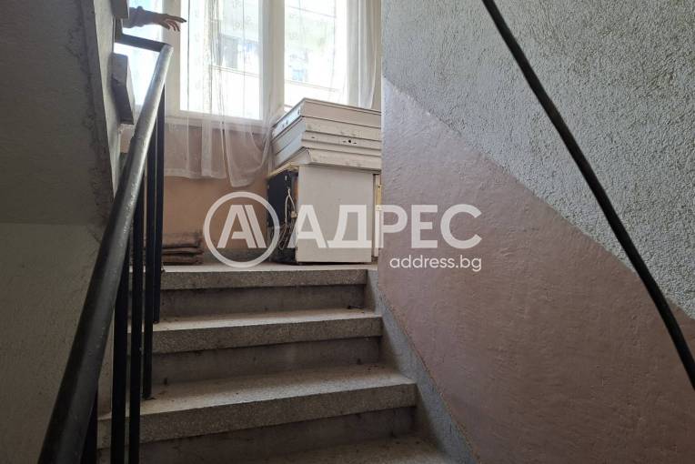 Тристаен апартамент, Хасково, Училищни, 683412, Снимка 12