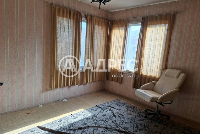 Тристаен апартамент, Хасково, Училищни, 683412, Снимка 6