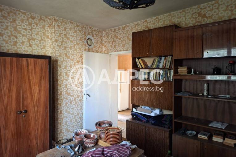 Тристаен апартамент, Хасково, Училищни, 683412, Снимка 8