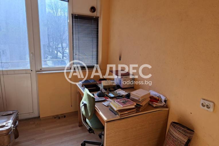 Тристаен апартамент, Хасково, Училищни, 683412, Снимка 9