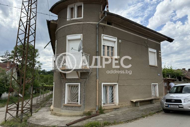 Къща/Вила, Гостиня, 657413, Снимка 1