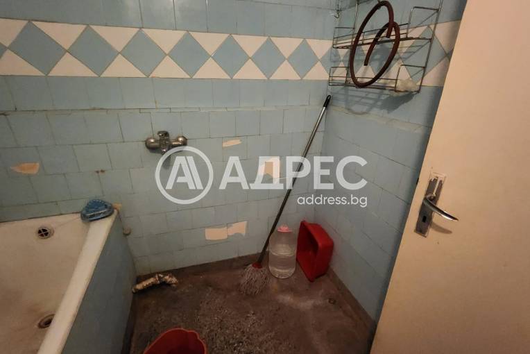 Тристаен апартамент, Ямбол, Златен рог, 666413, Снимка 12