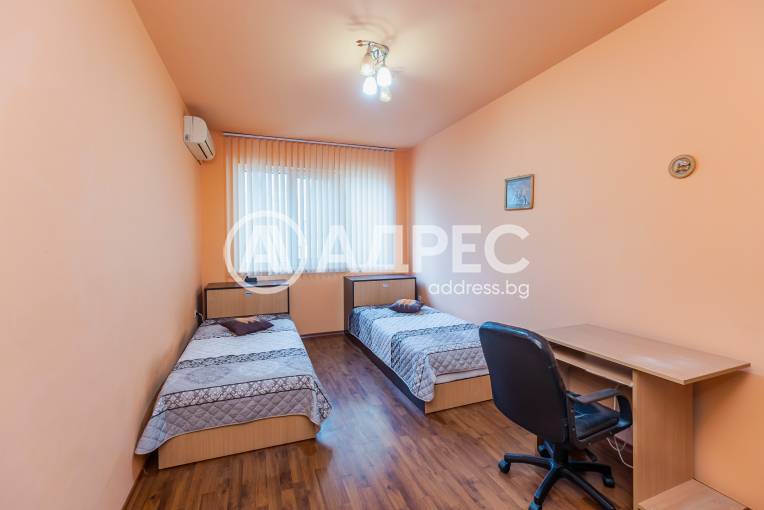 Тристаен апартамент, Варна, Кайсиева градина, 676413, Снимка 2