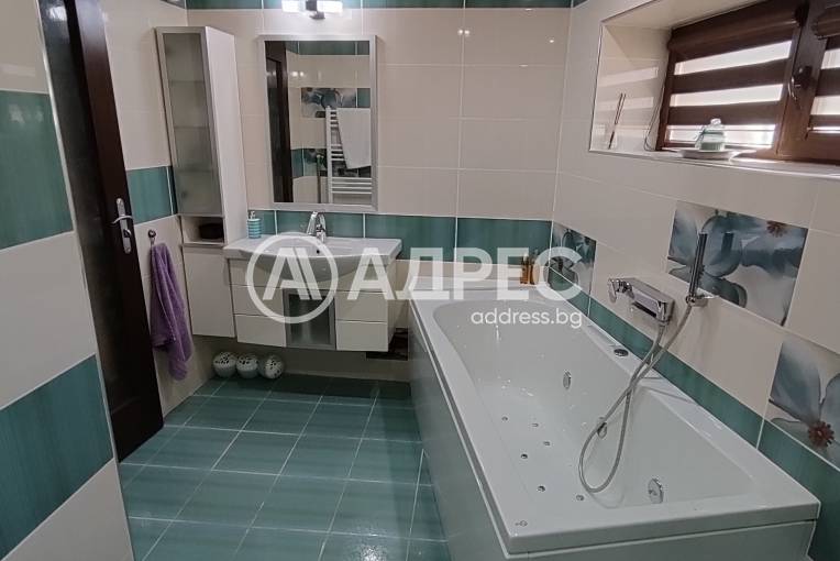 Къща/Вила, Севлиево, Широк център, 673414, Снимка 16