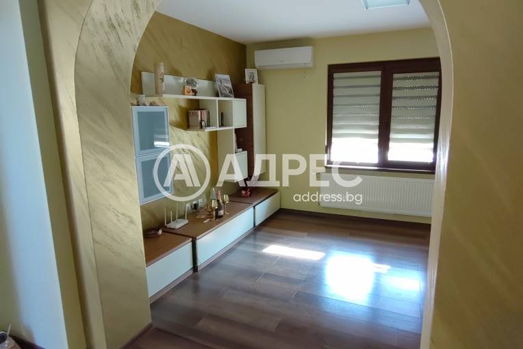 Къща/Вила, Севлиево, Широк център, 673414, Снимка 7