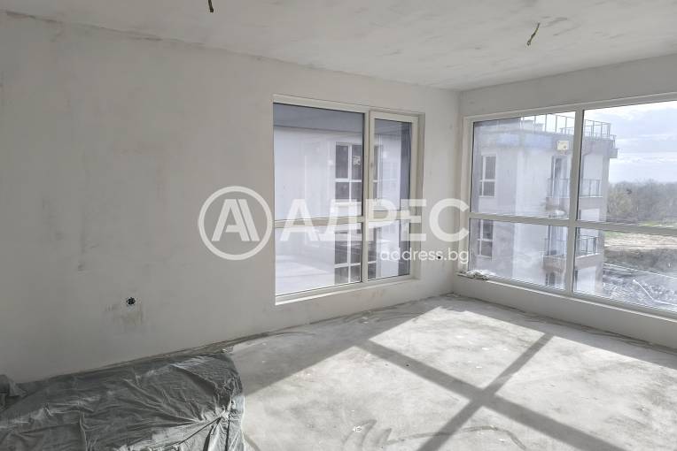 Тристаен апартамент, Варна, Виница, 674415, Снимка 1