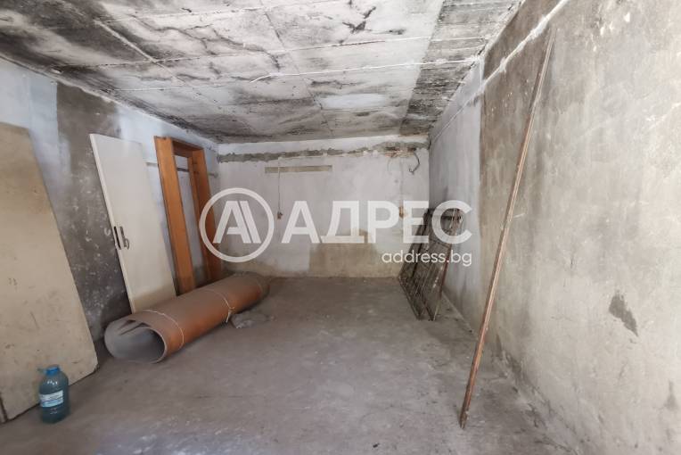 Гараж, Варна, Колхозен пазар, 665416, Снимка 1