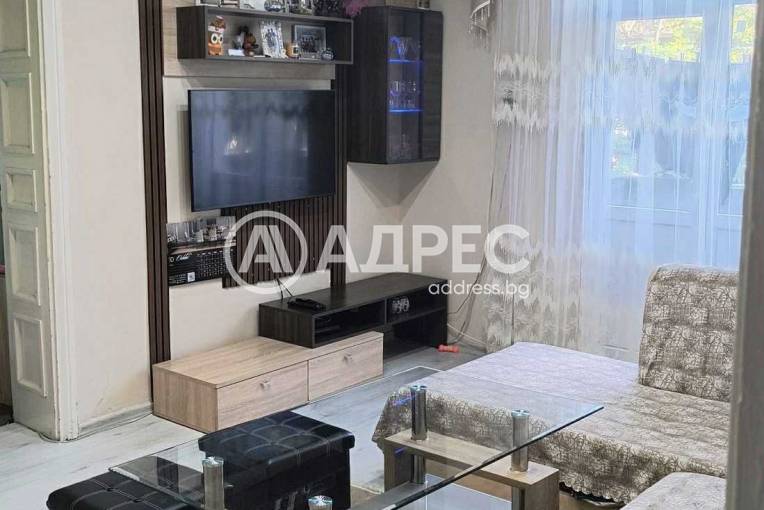 Тристаен апартамент, Димитровград, Славянски, 673417, Снимка 1