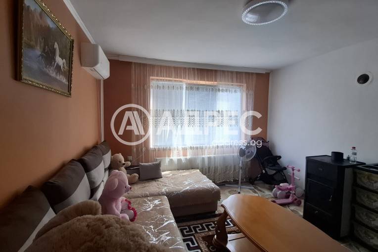 Двустаен апартамент, Градница, 668420, Снимка 2