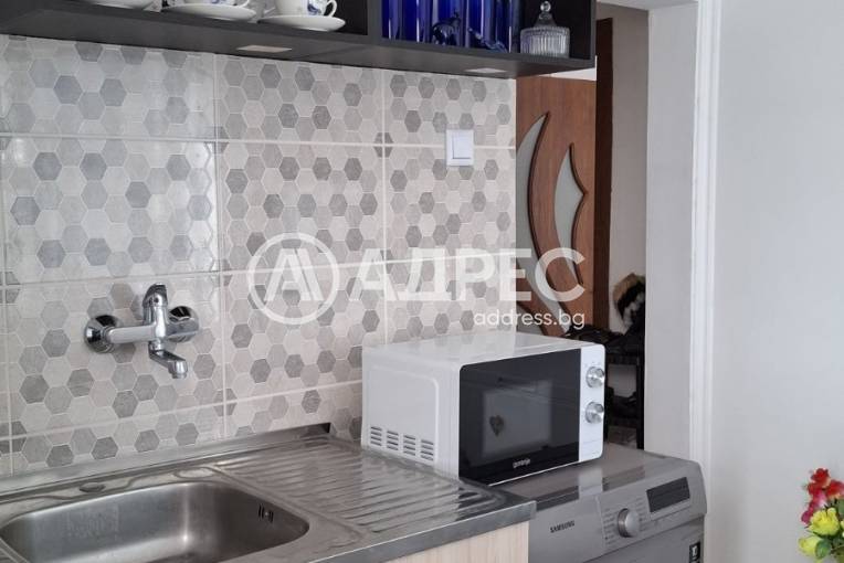 Двустаен апартамент, Градница, 668420, Снимка 4