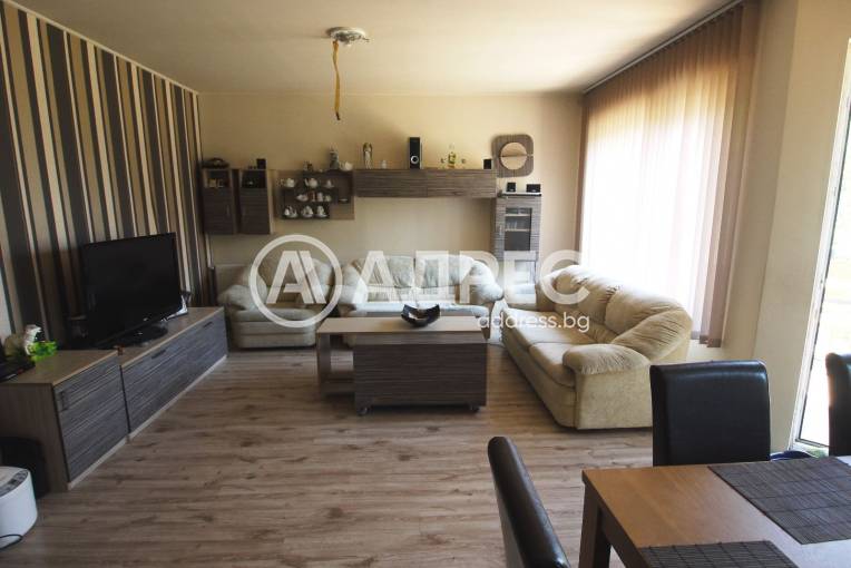 Къща/Вила, Кичево, 677420, Снимка 1