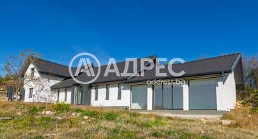 Къща/Вила, Пелишат, 672421, Снимка 1