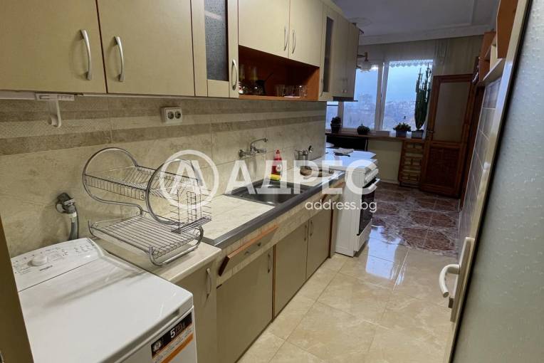 Многостаен апартамент, Шумен, Пазара, 677421, Снимка 3