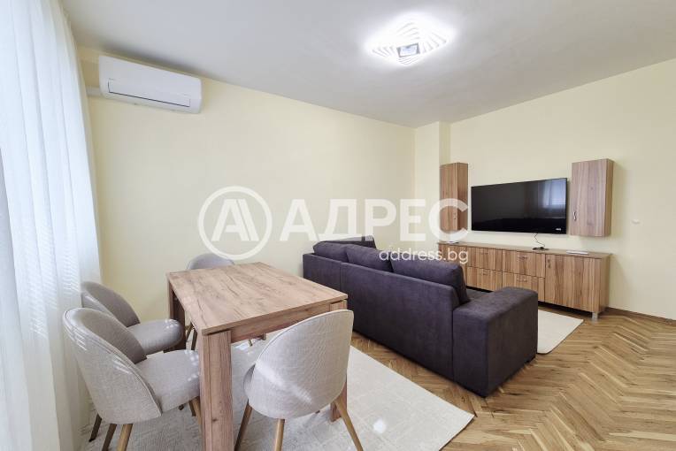 Тристаен апартамент, Варна, Чайка, 689421, Снимка 1