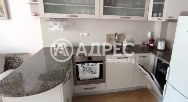 Тристаен апартамент, Варна, Червен площад, 666422, Снимка 3