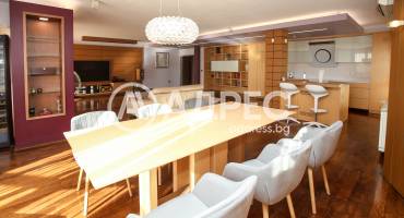 Тристаен апартамент, София, Витоша, 679422, Снимка 1