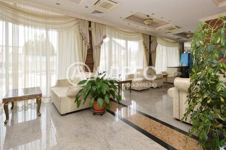 Двустаен апартамент, Поморие, местност Кротиря, 687422, Снимка 34