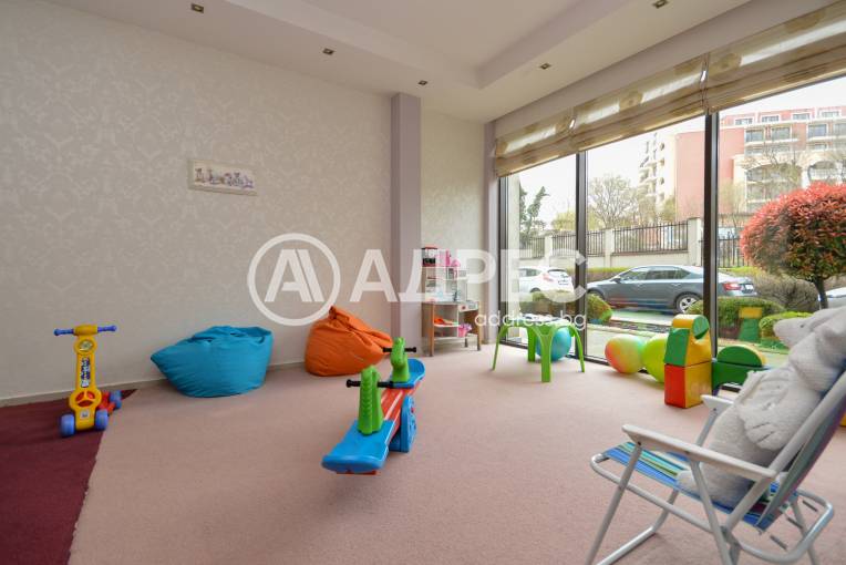 Двустаен апартамент, Поморие, местност Кротиря, 687422, Снимка 38