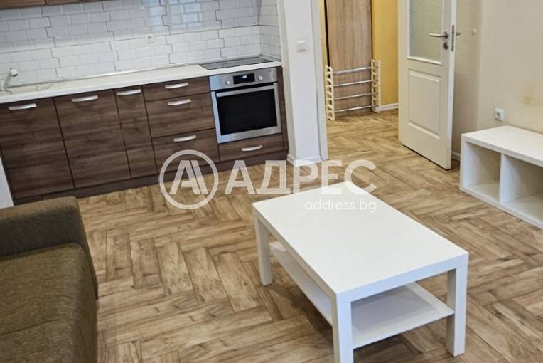 Тристаен апартамент, Варна, Окръжна болница, 689422, Снимка 2