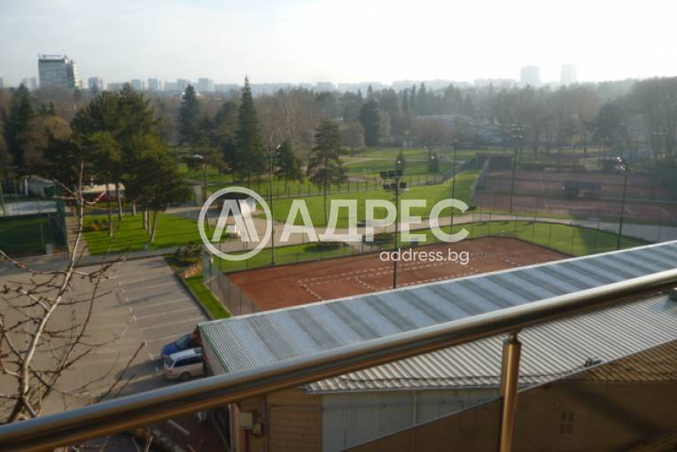 Многостаен апартамент, Добрич, Градски парк Свети Георги, 678423, Снимка 8