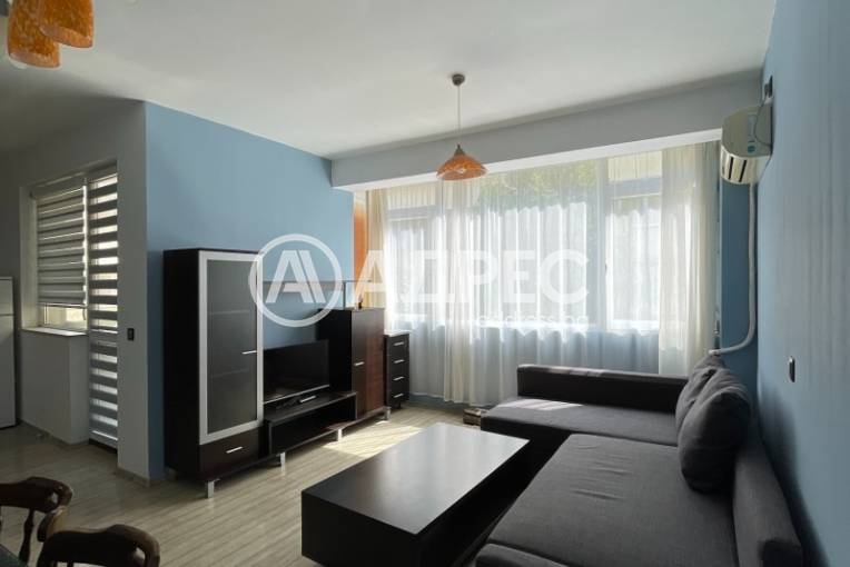 Двустаен апартамент, Варна, Окръжна болница, 687423, Снимка 1