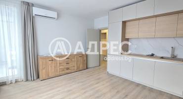 Тристаен апартамент, Шумен, Тракия, 688423, Снимка 1