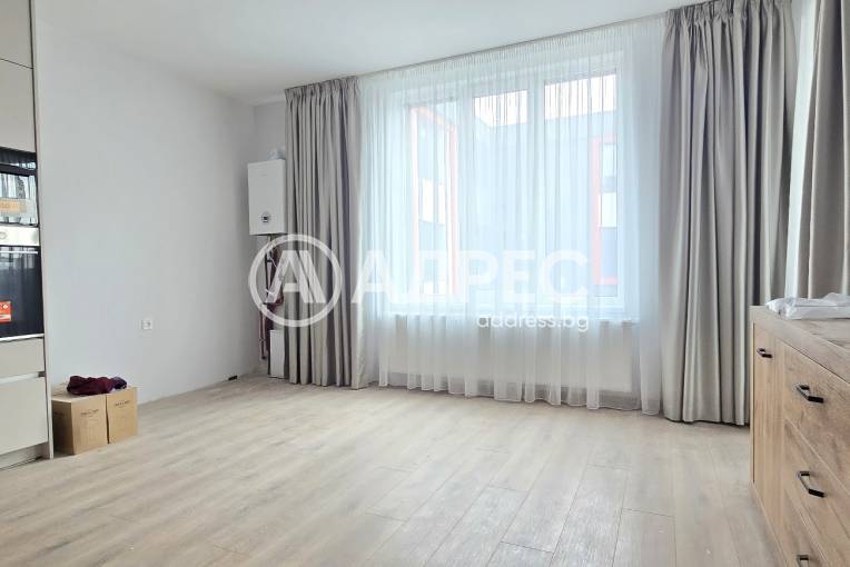 Тристаен апартамент, Шумен, Тракия, 688423, Снимка 2