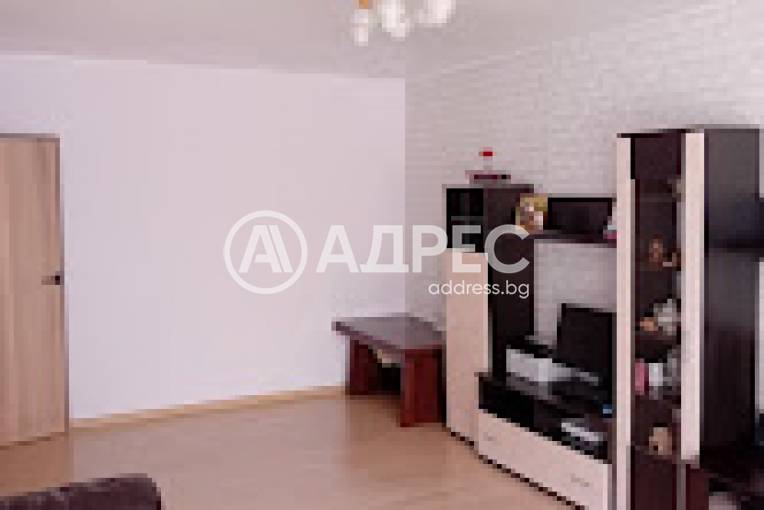 Двустаен апартамент, Варна, Трошево, 684424, Снимка 1